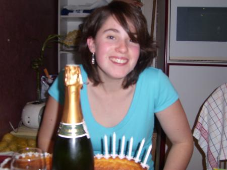 mais oui t'es la plus belle!!